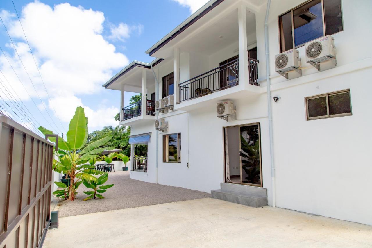 Riverside Mount Simpson Upper Beau Vallon  Exterior photo